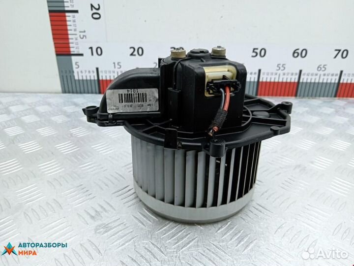 Моторчик печки Peugeot Partner (M59) рест. 2010