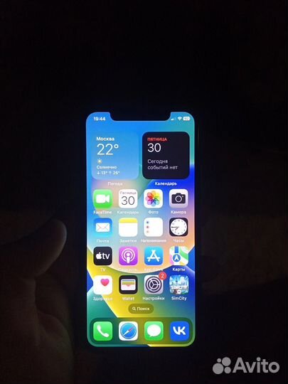 iPhone X, 64 ГБ