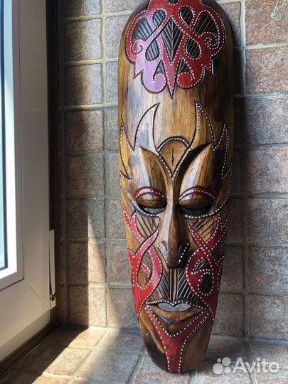 Новая, деревянная Маска. африка