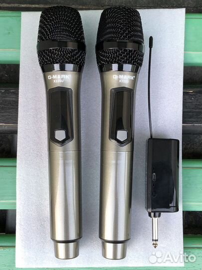 Беспроводные вокальные микрофоны G-Mark X220U