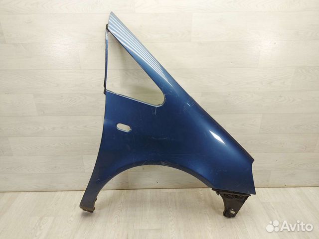 Крыло переднее правое Ford Galaxy 2000-2006