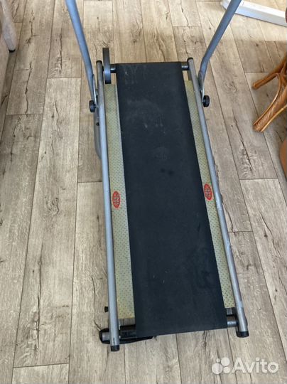 Беговая дорожка (механическая)
