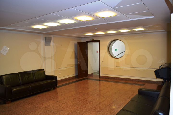 Офис, 1200 м²