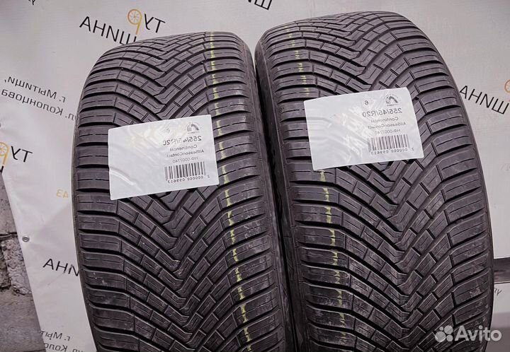 Continental AllSeasonContact 255/45 R20 94Y