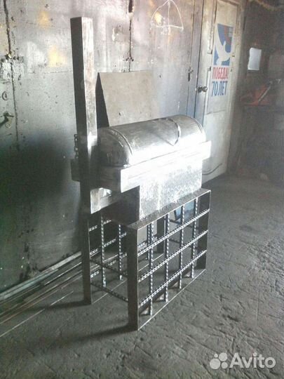 Коптильня-мангал