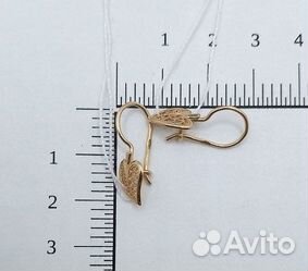 Золотые серьги