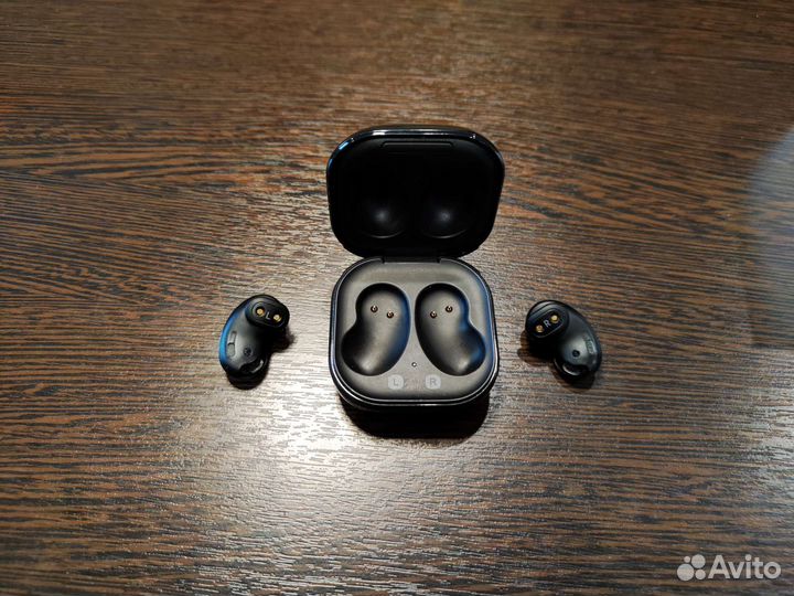 Samsung galaxy buds live