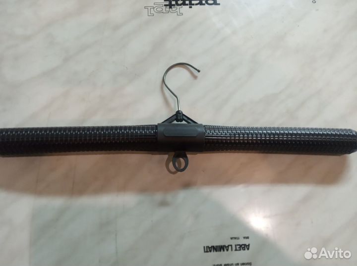 Вешалка для одежды