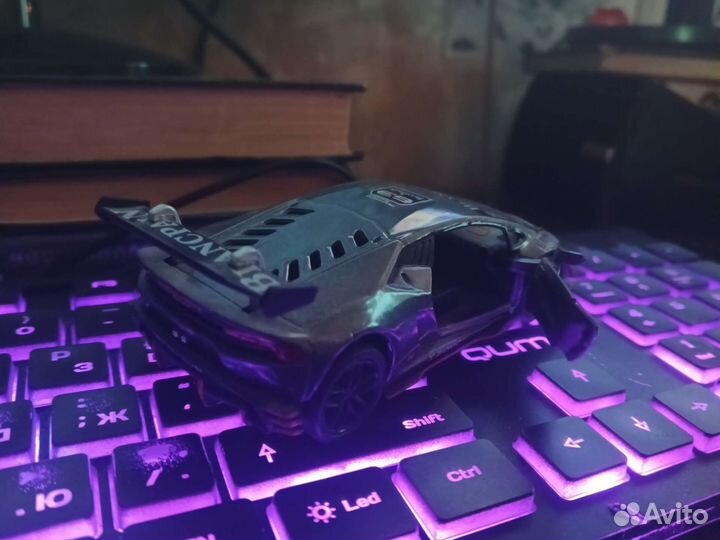 Lamborgini huracan lp 620-2