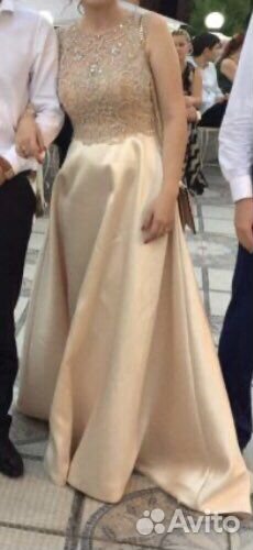 Вечернее платье