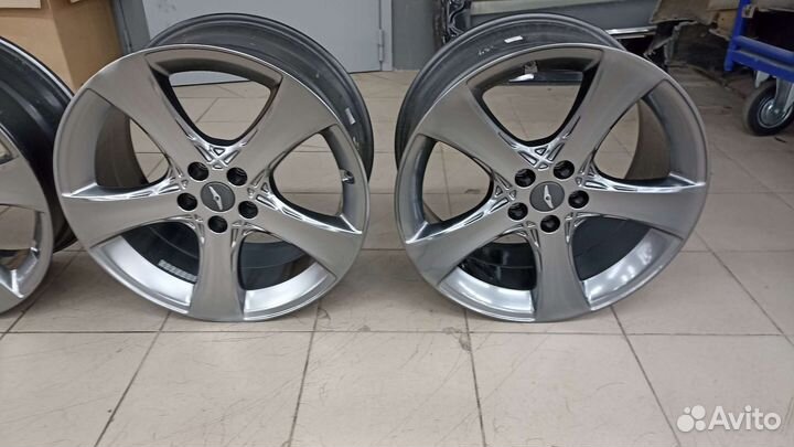 Диски литые R20 Genesis G80