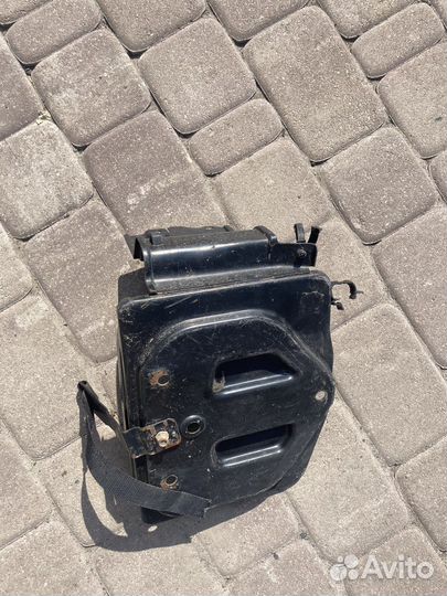 Площадка под аккумулятор fiat albea 1.4