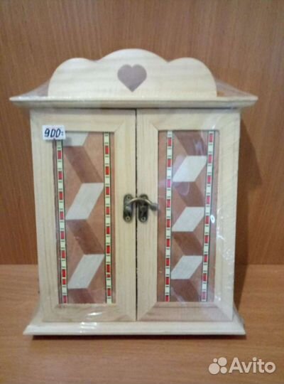 Ключница, крючок для полотенца