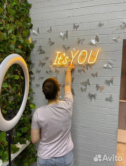 Вывеска из неона