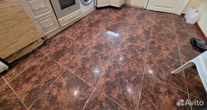 Плитка напольная бу