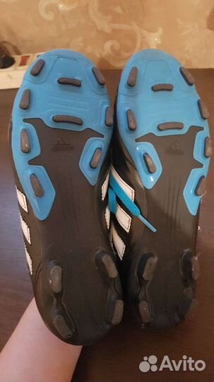 Бутсы футбольные