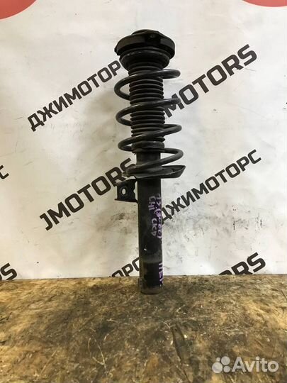 Стойка подвески Audi A3 8P, передняя левая