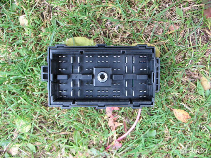 Блок предохранителей Chevrolet Lacetti