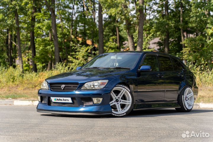 Toyota Altezza 2.0 AT, 2004, 60 000 км