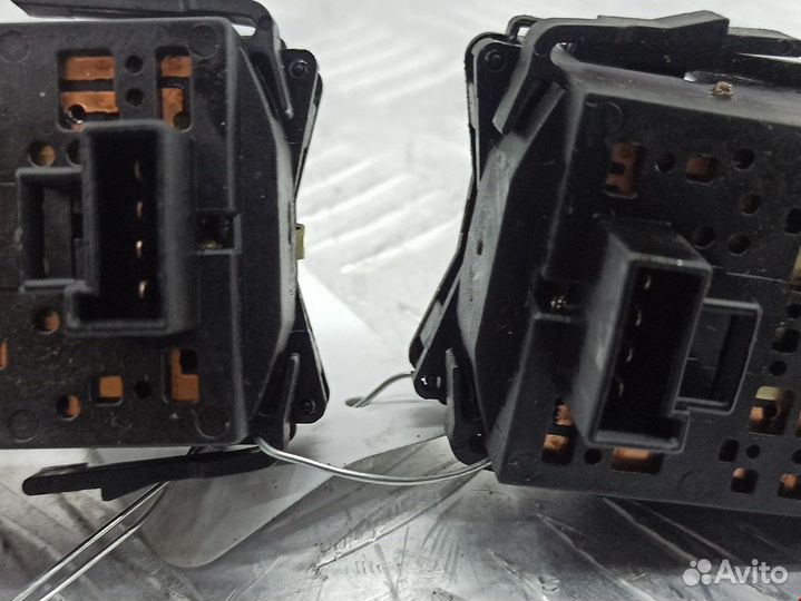 Переключатель подрулевой (стрекоза) Opel Meriva