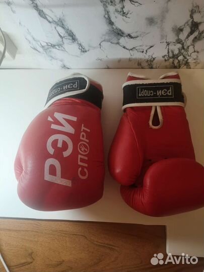 Боксерские перчатки 10 oz детские