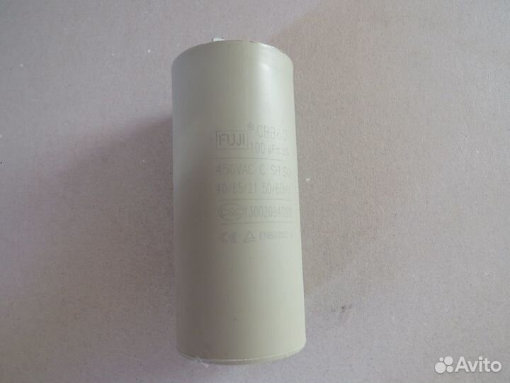 Пусковой конденсатор fuji CBB 60 100 mkf 450V