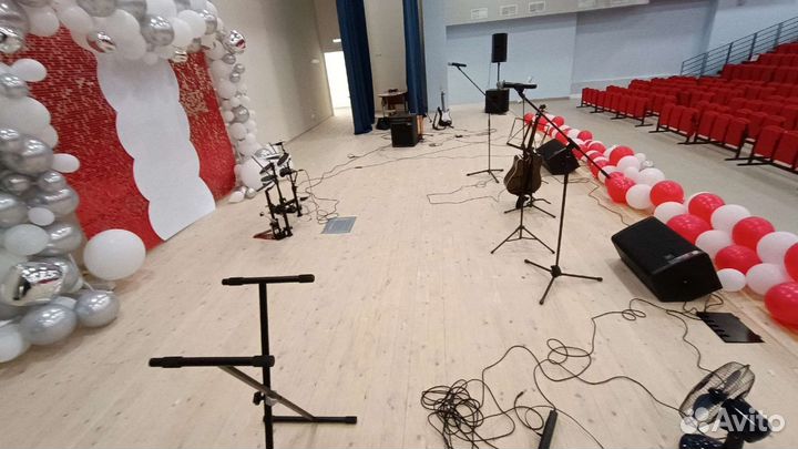 Диджей, ведущий, аренда звука