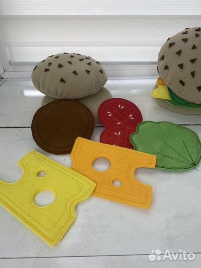 Бургеры игрушка