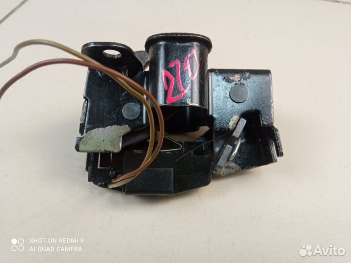 Замок капота Mercedes Benz w220