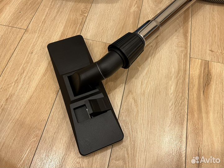 Пылесос Samsung 1600w