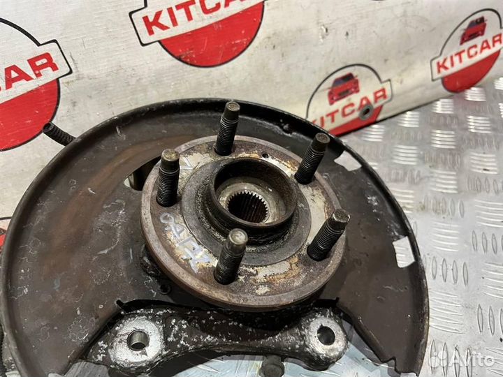 Кулак поворотный левый Opel Astra J