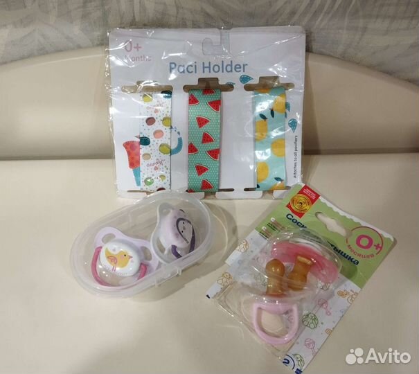 Пустышки avent 0-6 месяцев, держатели для сосок
