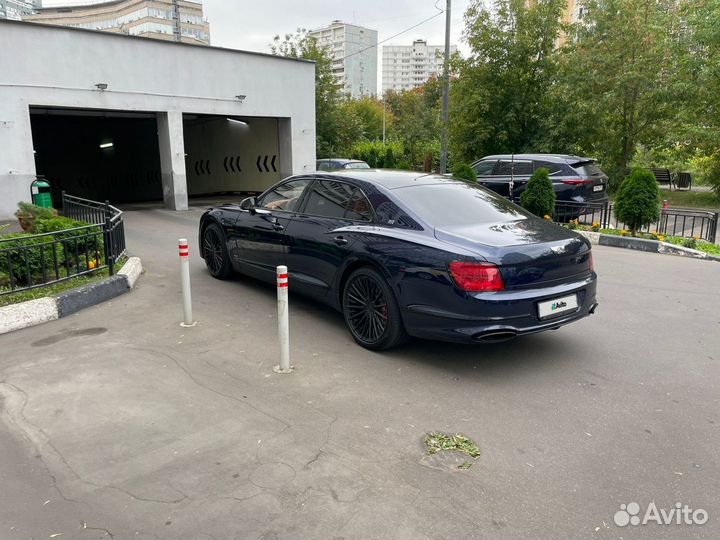 Bentley Flying Spur 6.0 AMT, 2020, 55 000 км