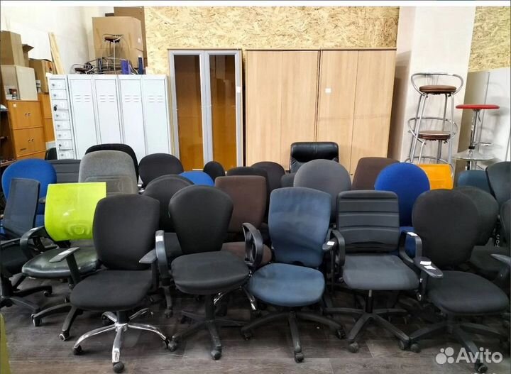 Офисная мебель кресла
