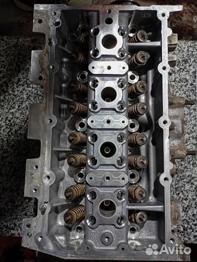 Головка блока цилиндров Volkswagen Polo