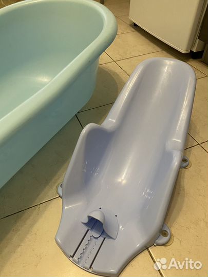 Ванночка для купания с горкой