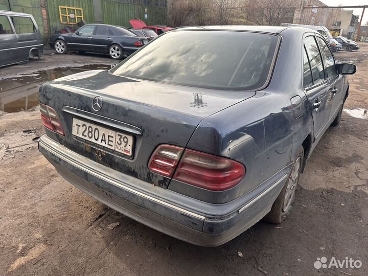 Разбор Mercedes w210, 3.2 CDI, 197 л.с., 2000 г.в