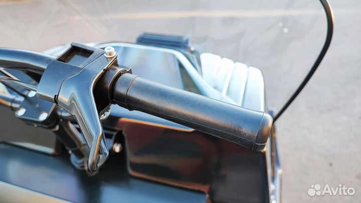 Promax yakut 500 4T 22 Л.С в красно-черном цвете