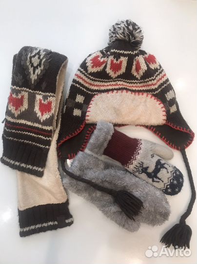 Комплект: шапка,шарф и варежки Catimini на 2 года