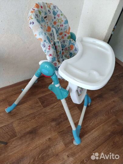 Стульчик для кормления babyton