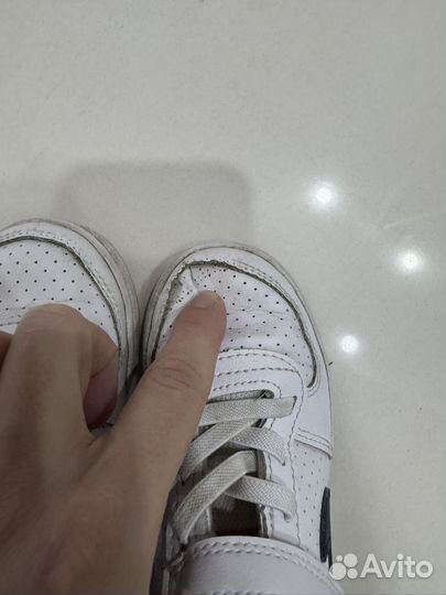 Кроссовки nike 27