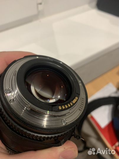 Объектив Canon EF 24mm f/1.4L