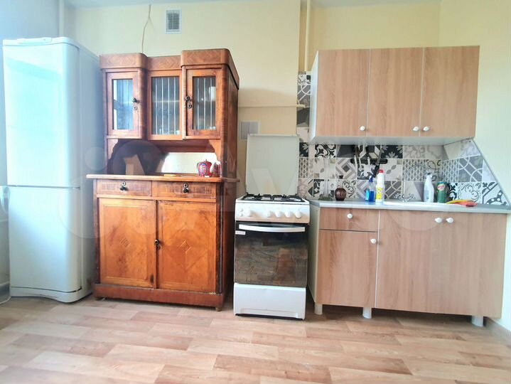2-к. квартира, 60 м², 3/5 эт.