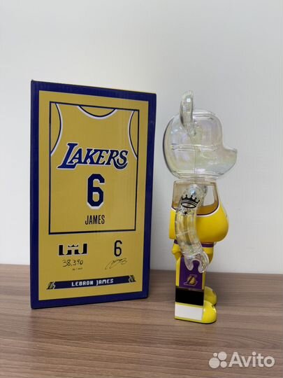 Новый Мишка Bearbrick 400% Lebron James Lakers 6