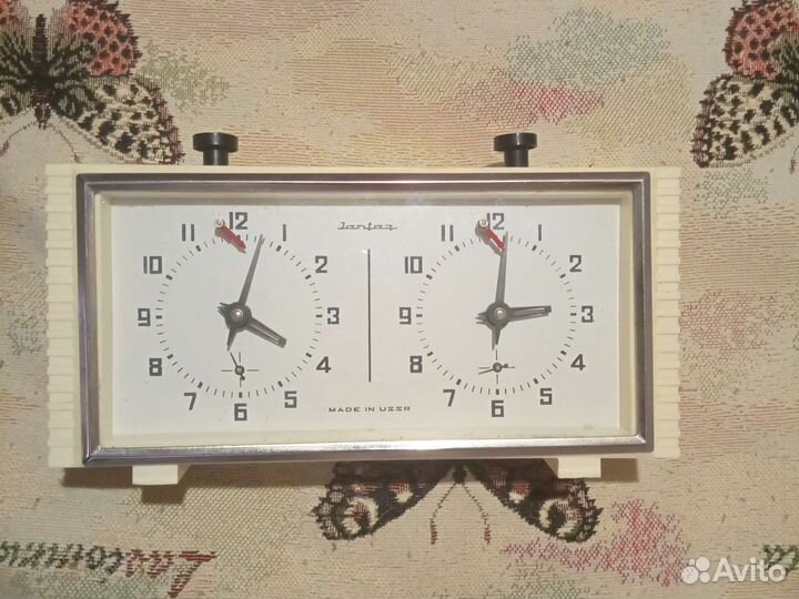 Шахматные часы Янтарь