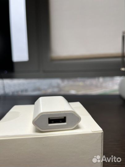 Адаптер питания Apple USB 5W