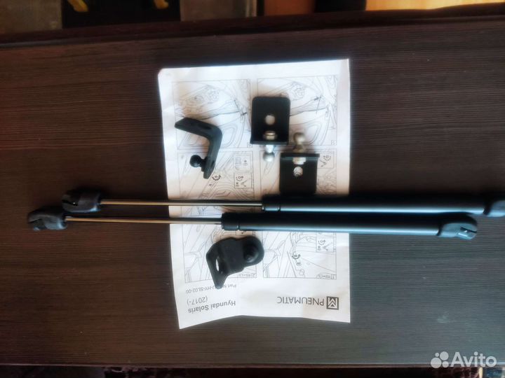 Газовые упоры капота hyundai solaris 2017 -2020