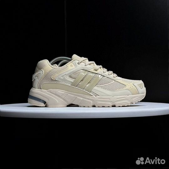 Кроссовки Adidas Response CL beige