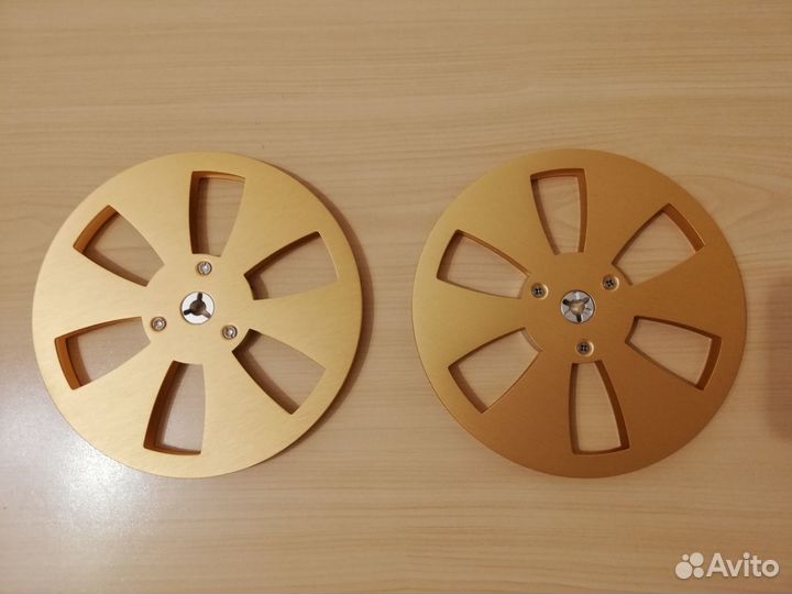 Катушки магнитофонные алюминиевые 18 см (7 дюймов)