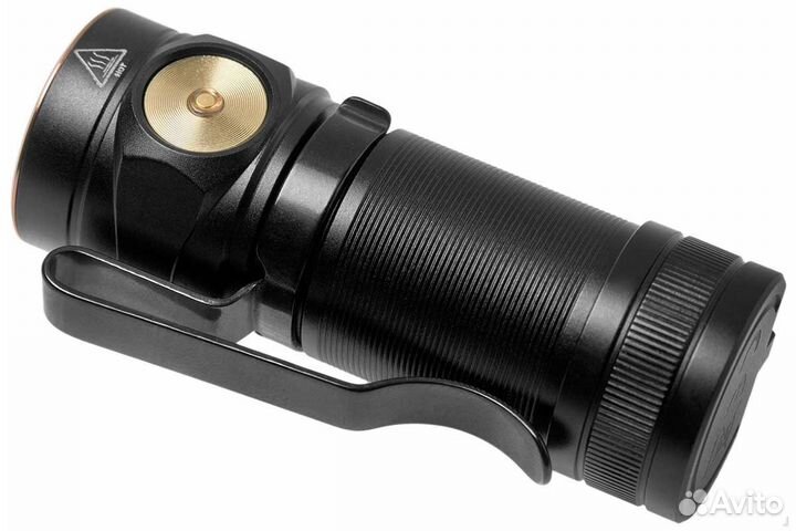 Лед фонарь с магнитной зарядкой Fenix E18R